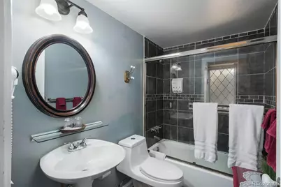 2151 Tremont Place, Denver, CO 80205 - Photo 11