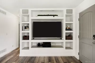 10621 Oak Street, Westminster, CO 80021 - Photo 5