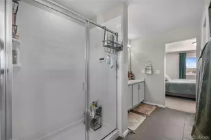 240 S Langdale Ct, Aurora, CO 80018 - Photo 15