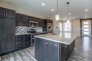 11069 Rifle Ct, Commerce City, CO 80022 - Photo 17
