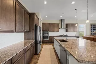 914 Flora View Dr, Erie, CO 80516 - Photo 7