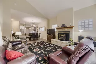 2568 S Independence Ct, Denver, CO 80227 - Photo 11