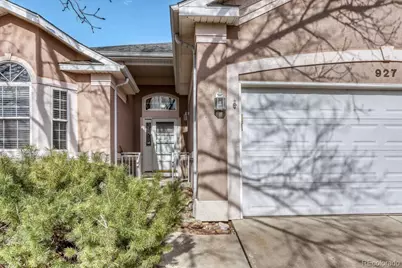 927 Champion Circle, Longmont, CO 80503 - Photo 3