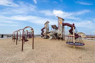 6911 Utica Ave, Longmont, CO 80504 - Photo 3