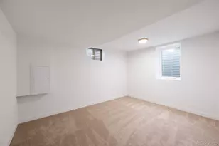 3413 S Akron St, Denver, CO 80231 - Photo 31