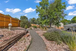 16298 E Bates Dr, Aurora, CO 80013 - Photo 39