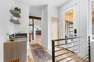 2379 Ivanhoe St, Denver, CO 80207 - Photo 43