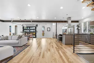 2379 Ivanhoe St, Denver, CO 80207 - Photo 17