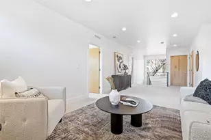 2379 Ivanhoe St, Denver, CO 80207 - Photo 23