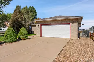 11 Sunset Ct, Hudson, CO 80642 - Photo 3