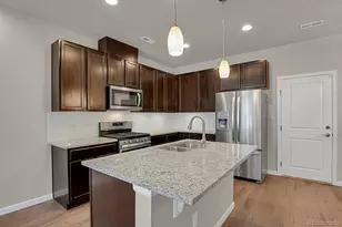 19733 W 93rd Ln, Arvada, CO 80007 - Photo 5