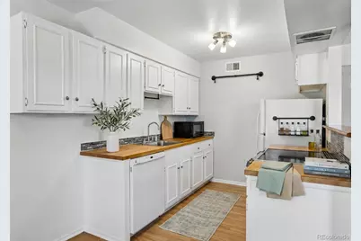 3141 S Tamarac Drive #301F, Denver, CO 80231 - Photo 3