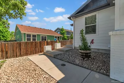 5564 Laredo Street, Denver, CO 80239 - Photo 3