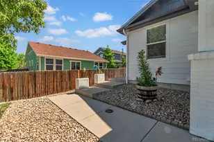 5564 Laredo St, Denver, CO 80239 - Photo 3