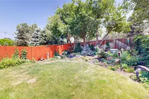 1566 S Trenton Ct, Denver, CO 80231 - Photo 33