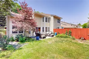 1566 S Trenton Ct, Denver, CO 80231 - Photo 31