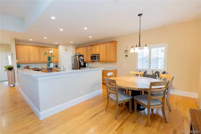 4056 S Liverpool Way, Aurora, CO 80013 - Photo 9