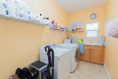 4056 S Liverpool Way, Aurora, CO 80013 - Photo 27