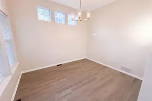 7242 S Rome St, Aurora, CO 80016 - Photo 7