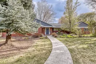 2600 E Eldorado Pl, Denver, CO 80210 - Photo 37