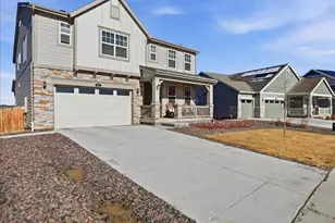 704 Columbia St, Johnstown, CO 80534 - Photo 3