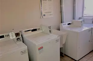 200 N Pearl St, Denver, CO 80203 - Photo 21