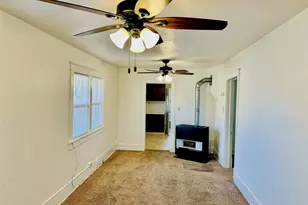 906 9th St, Alamosa, CO 81101 - Photo 5