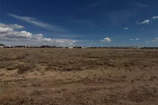 584 Winona Dr, Pueblo, CO 81007 - Photo 1