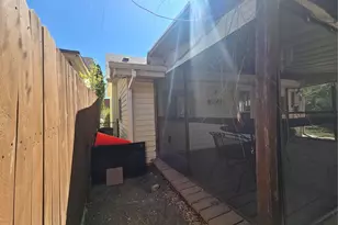 421 State St, Trinidad, CO 81082 - Photo 3