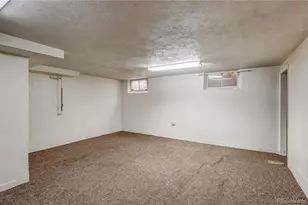 3398 Newport St, Denver, CO 80207 - Photo 19