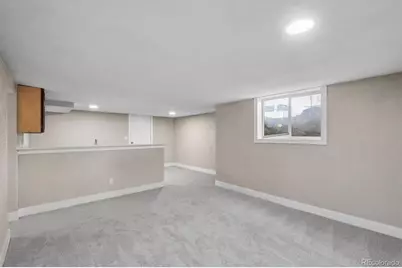 9801 E 8th Avenue, Aurora, CO 80010 - Photo 15