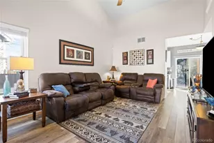 21736 E Kenyon Pl, Aurora, CO 80018 - Photo 7