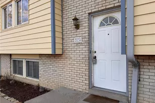 7034 W Roxbury Pl, Littleton, CO 80128 - Photo 3