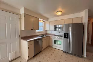 7034 W Roxbury Pl, Littleton, CO 80128 - Photo 7