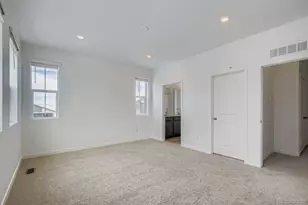 8935 Whiteclover St, Littleton, CO 80125 - Photo 9