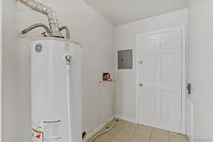 1390 Alton St, Aurora, CO 80010 - Photo 17