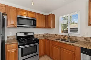1390 Alton St, Aurora, CO 80010 - Photo 7