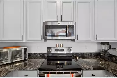 160 Granby Way #A, Aurora, CO 80011 - Photo 13