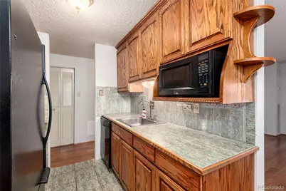 2325 S Linden Court #200, Denver, CO 80222 - Photo 7