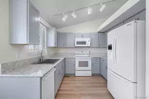 4542 S Gibraltar St, Centennial, CO 80015 - Photo 7