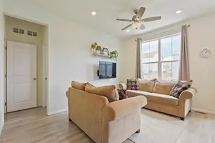 924 Peachleaf Ln, Elizabeth, CO 80107 - Photo 7