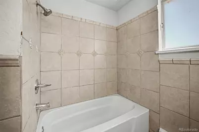 362 Salem Street, Aurora, CO 80011 - Photo 17