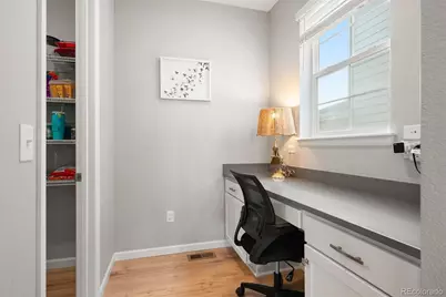 27645 E Geddes Place, Aurora, CO 80016 - Photo 17