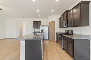 403 Quincy RR Ave, Keenesburg, CO 80643 - Photo 9