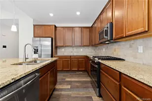 8157 S Jackson Gap St, Aurora, CO 80016 - Photo 9