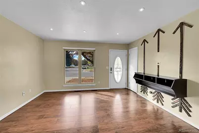 3352 S Holland Way, Lakewood, CO 80227 - Photo 5