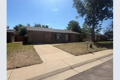 1006 S Macon Street, Aurora, CO 80012 - Photo 3