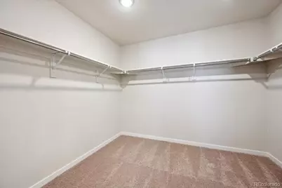 4719 N Valdai Court, Aurora, CO 80019 - Photo 19