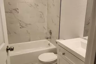 5491 Topeka Ct, Denver, CO 80239 - Photo 5