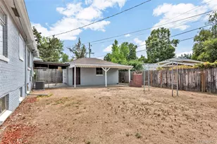 1075 Kingston St, Aurora, CO 80010 - Photo 23